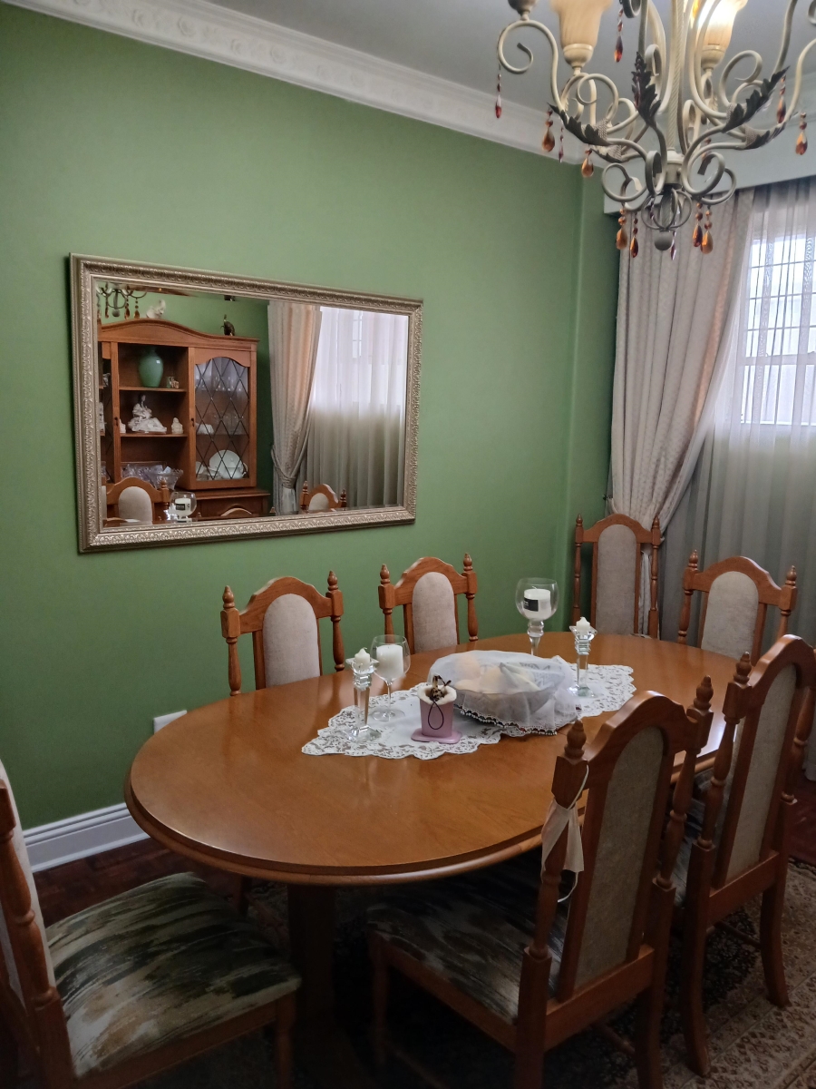 2 Bedroom Property for Sale in Killarney Gauteng