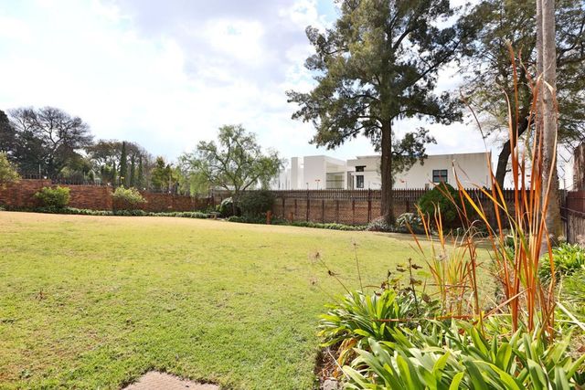 3 Bedroom Property for Sale in Bryanston Gauteng
