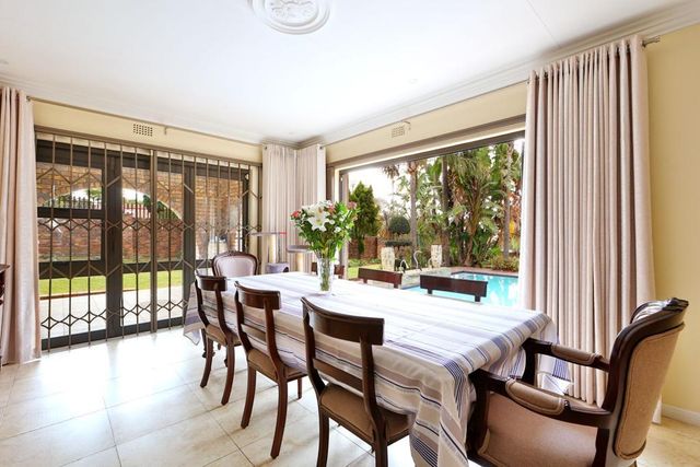 3 Bedroom Property for Sale in Bryanston Gauteng