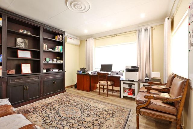 3 Bedroom Property for Sale in Bryanston Gauteng