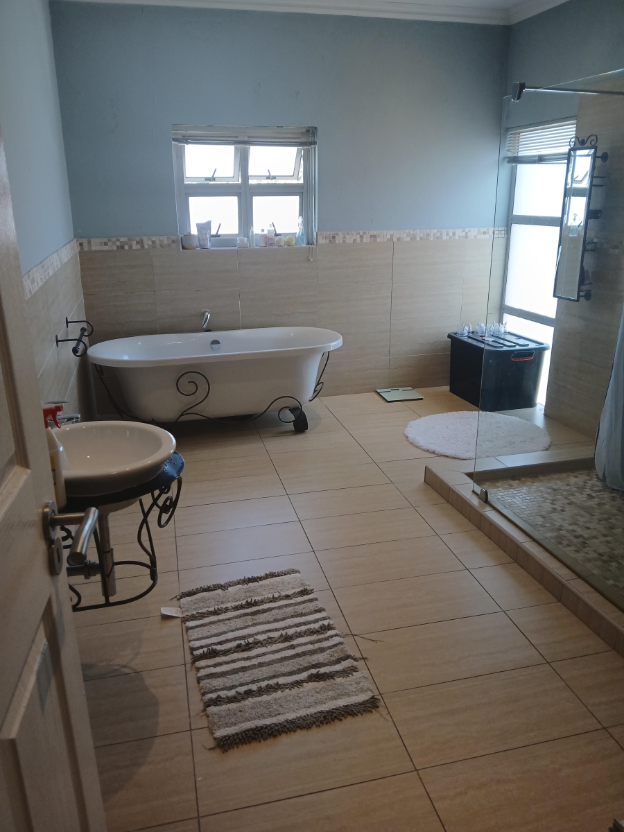To Let 3 Bedroom Property for Rent in Northcliff Gauteng