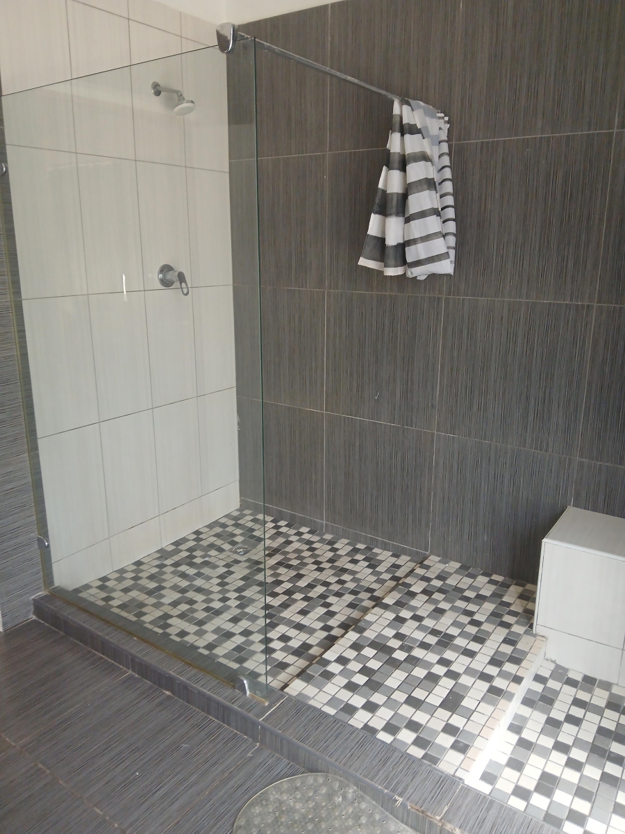 To Let 3 Bedroom Property for Rent in Northcliff Gauteng