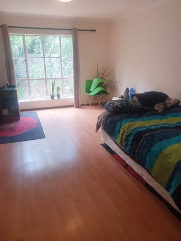 To Let 1 Bedroom Property for Rent in Melville Gauteng