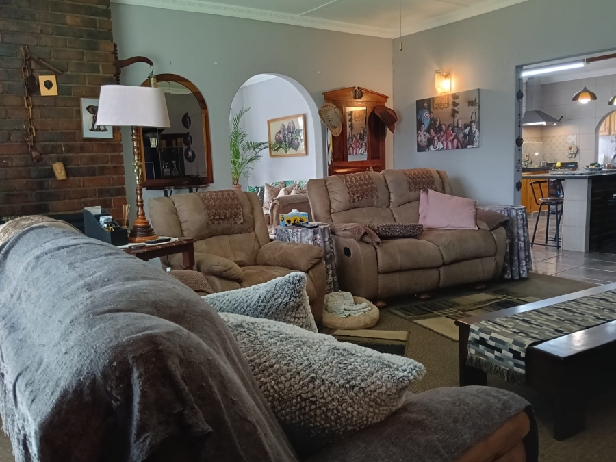 4 Bedroom Property for Sale in Greenhills Gauteng