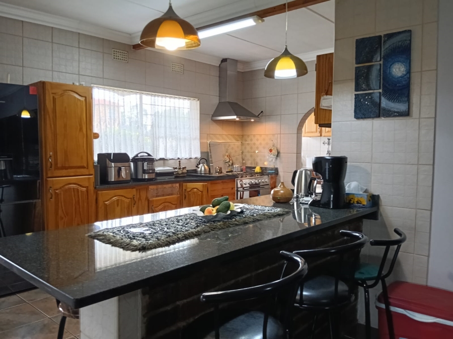 4 Bedroom Property for Sale in Greenhills Gauteng