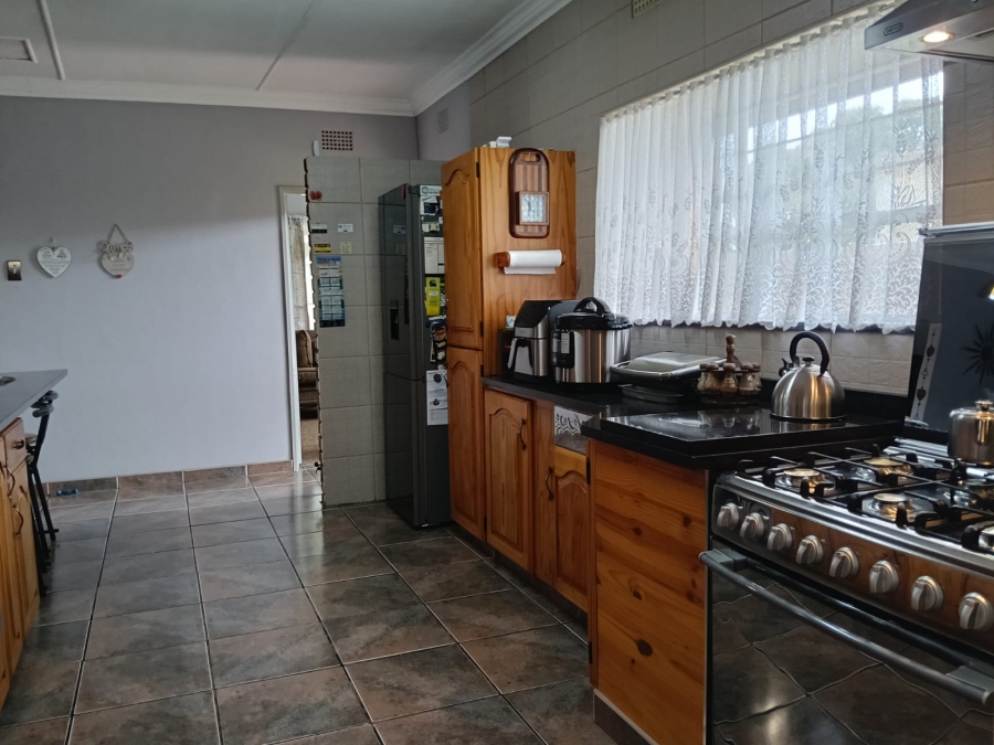4 Bedroom Property for Sale in Greenhills Gauteng