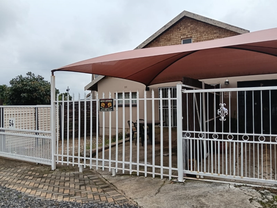 3 Bedroom Property for Sale in Greenhills Gauteng