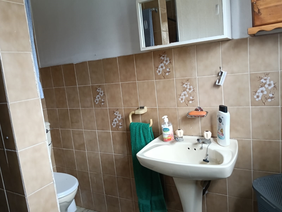 3 Bedroom Property for Sale in Greenhills Gauteng