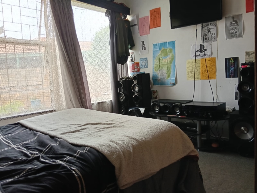 3 Bedroom Property for Sale in Greenhills Gauteng