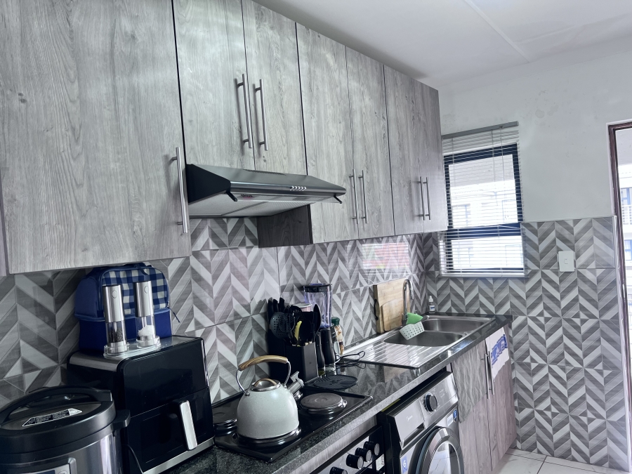 2 Bedroom Property for Sale in Pomona Gauteng