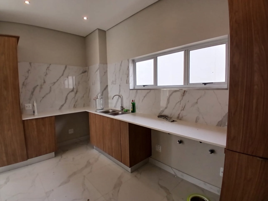 To Let 4 Bedroom Property for Rent in Waterkloof Heights Gauteng