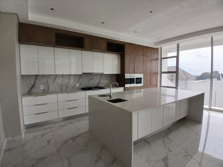 To Let 4 Bedroom Property for Rent in Waterkloof Heights Gauteng