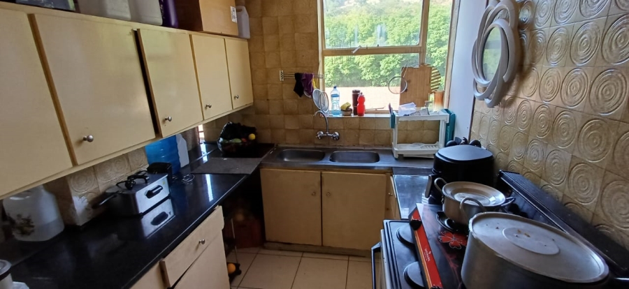 To Let 3 Bedroom Property for Rent in Gezina Gauteng