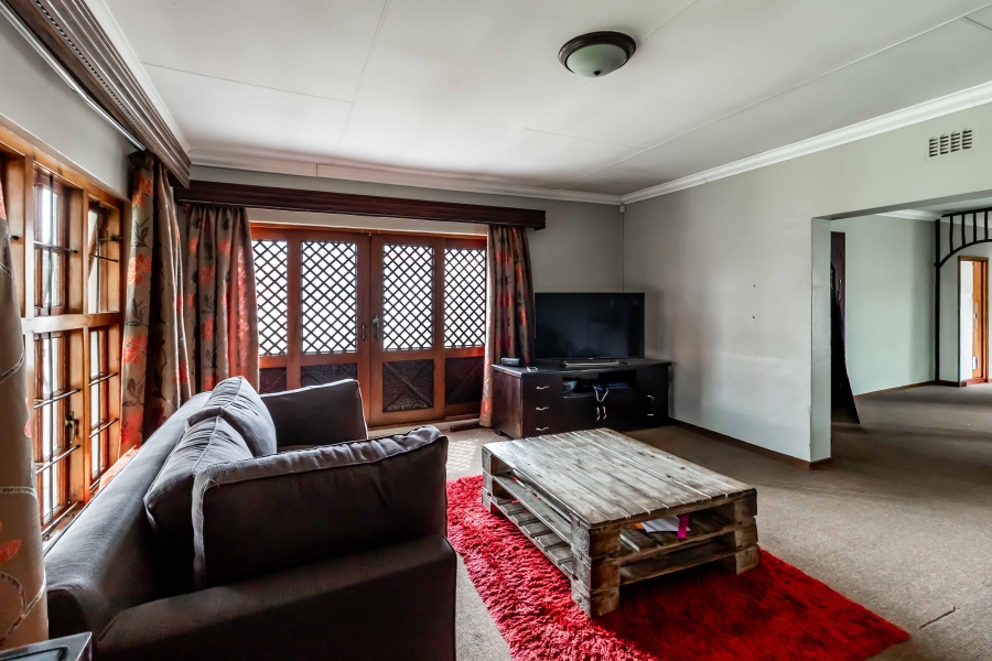4 Bedroom Property for Sale in Villieria Gauteng