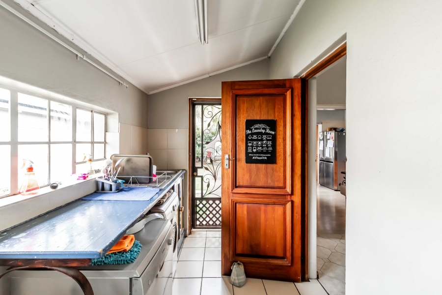 4 Bedroom Property for Sale in Villieria Gauteng
