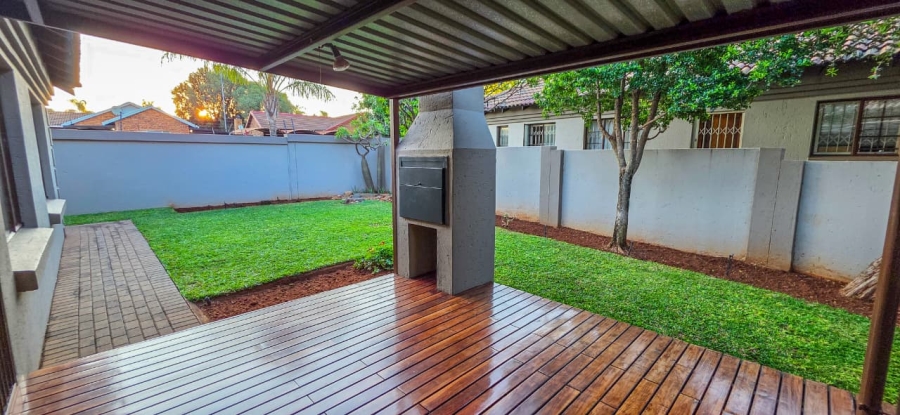 2 Bedroom Property for Sale in Montana Gauteng
