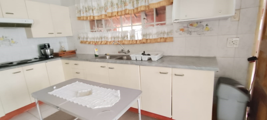 6 Bedroom Property for Sale in Westonaria Gauteng