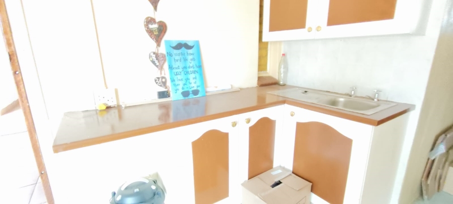 6 Bedroom Property for Sale in Westonaria Gauteng