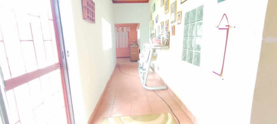6 Bedroom Property for Sale in Westonaria Gauteng
