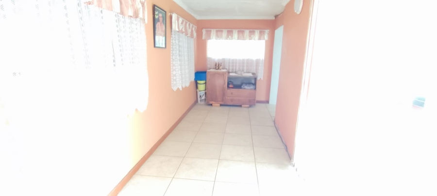 6 Bedroom Property for Sale in Westonaria Gauteng