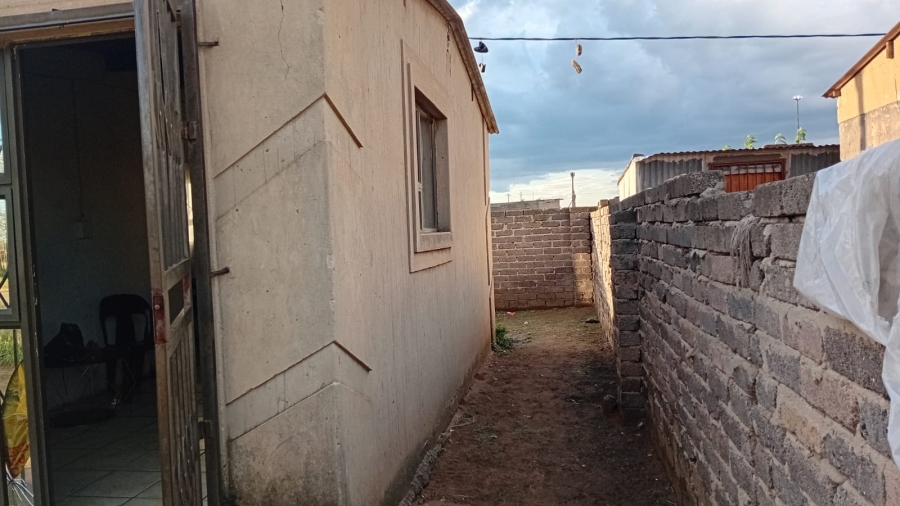 2 Bedroom Property for Sale in Bophelong Gauteng