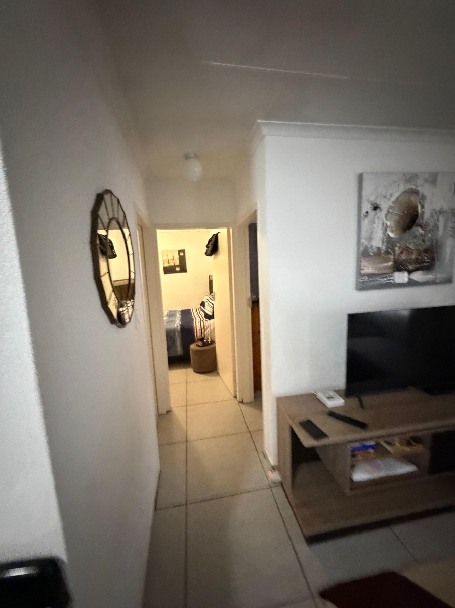 2 Bedroom Property for Sale in Palm Springs Gauteng