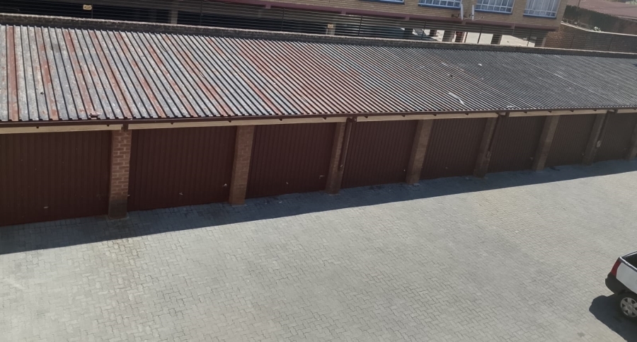 2 Bedroom Property for Sale in Vereeniging Gauteng