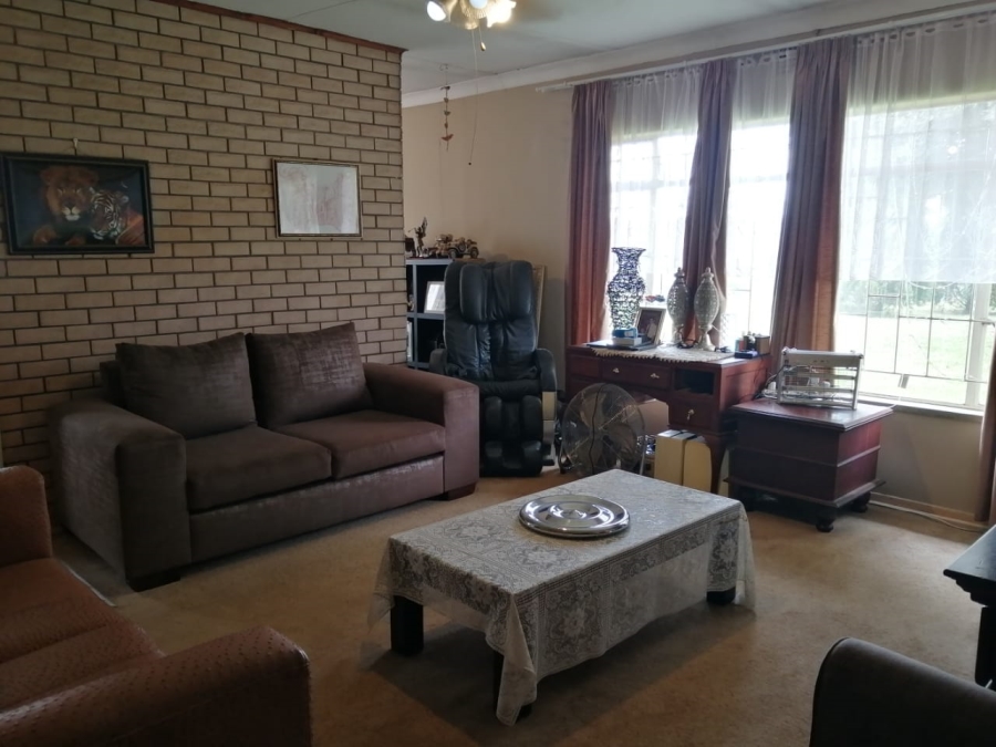 3 Bedroom Property for Sale in Sonland Park Gauteng