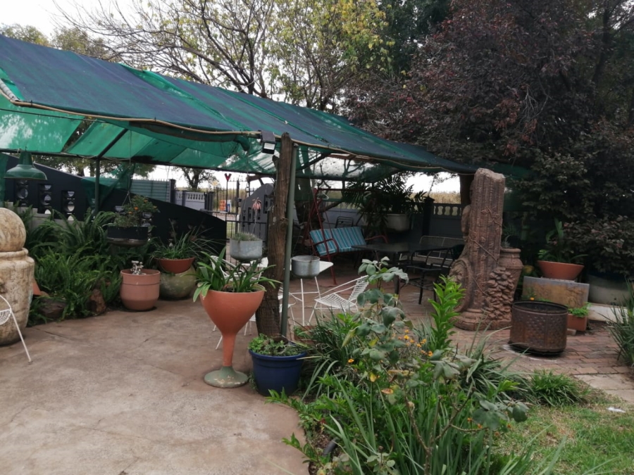 3 Bedroom Property for Sale in Sonland Park Gauteng