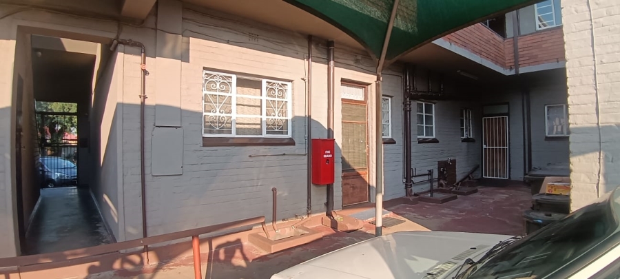 2 Bedroom Property for Sale in Peacehaven Gauteng