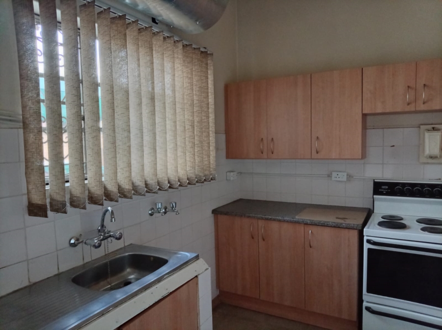 2 Bedroom Property for Sale in Peacehaven Gauteng