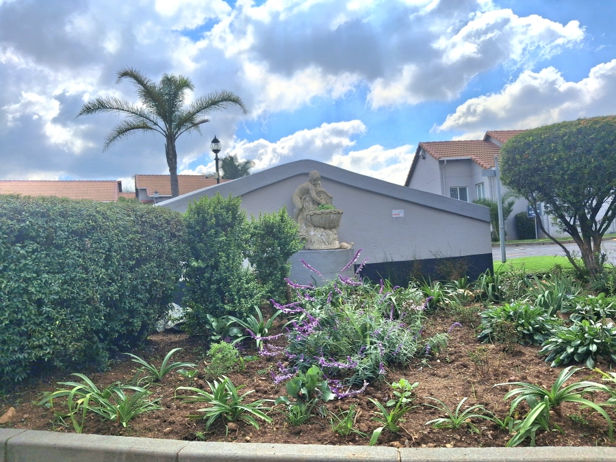 2 Bedroom Property for Sale in Eden Glen Gauteng