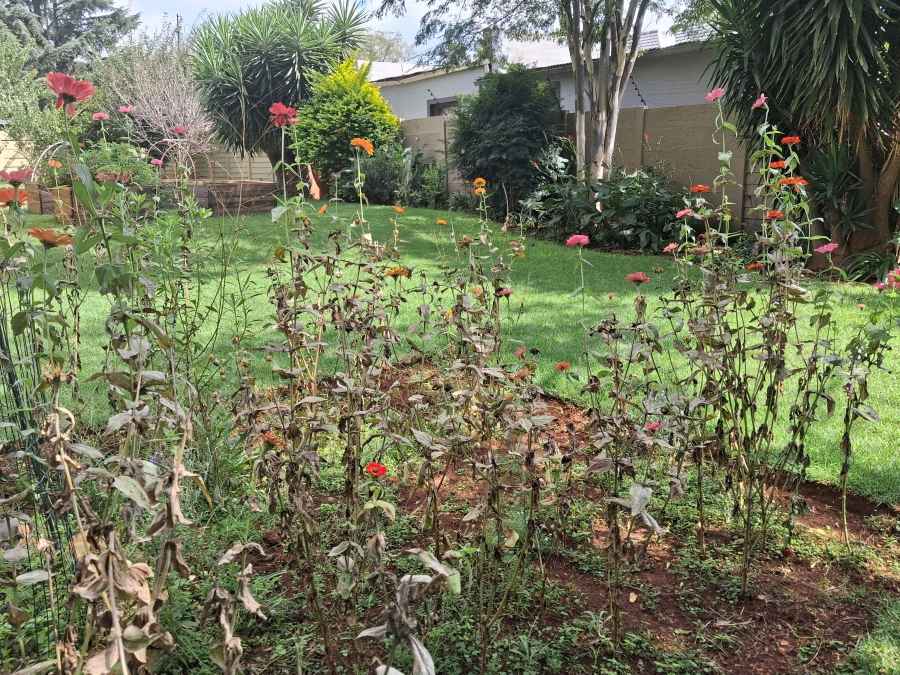 3 Bedroom Property for Sale in Edenvale Central Gauteng
