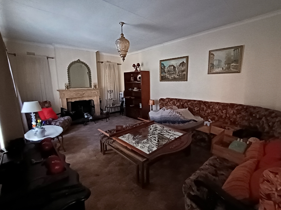 3 Bedroom Property for Sale in Brackendowns Gauteng