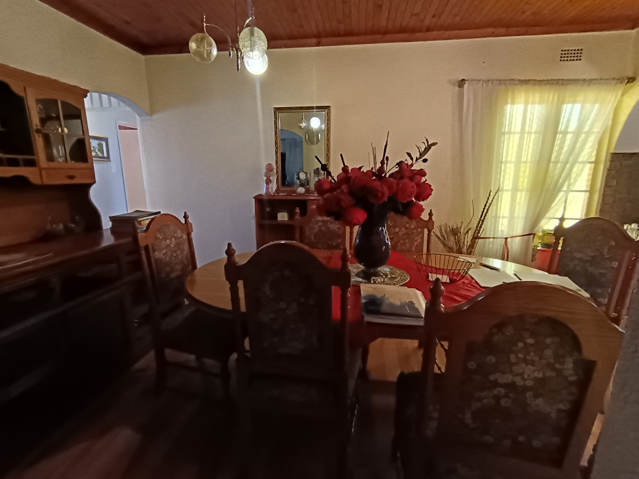 3 Bedroom Property for Sale in Brackendowns Gauteng