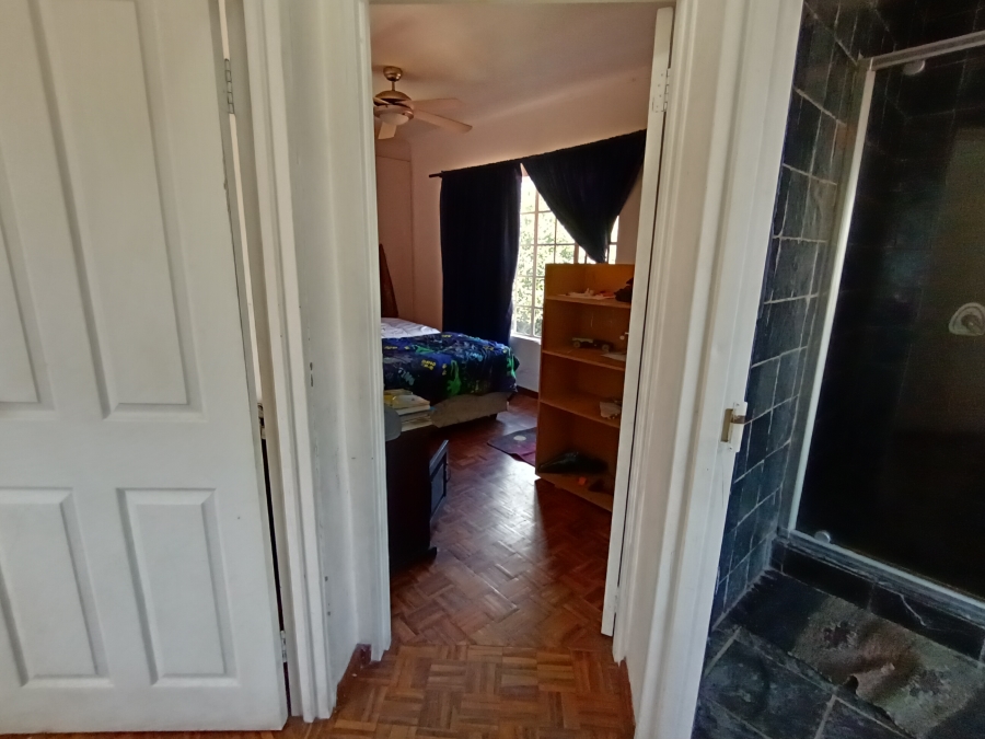 3 Bedroom Property for Sale in Brackendowns Gauteng