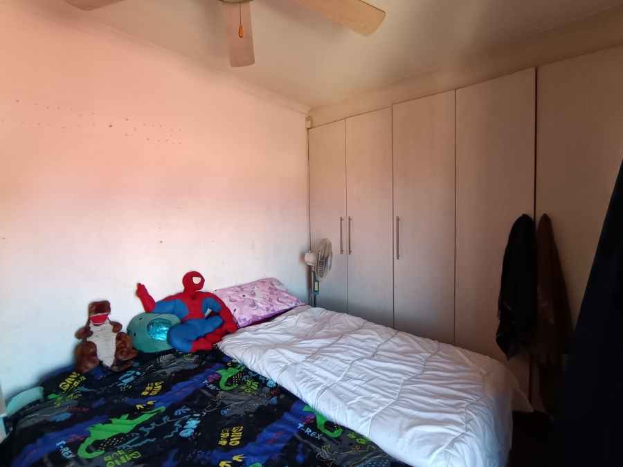 3 Bedroom Property for Sale in Brackendowns Gauteng