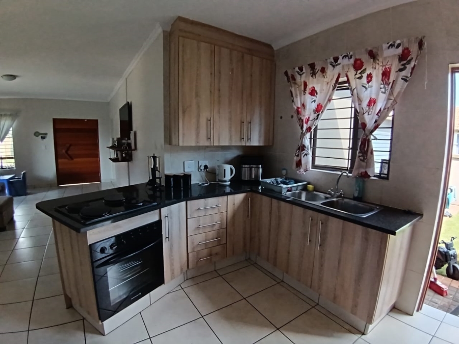 3 Bedroom Property for Sale in Sunair Park Gauteng
