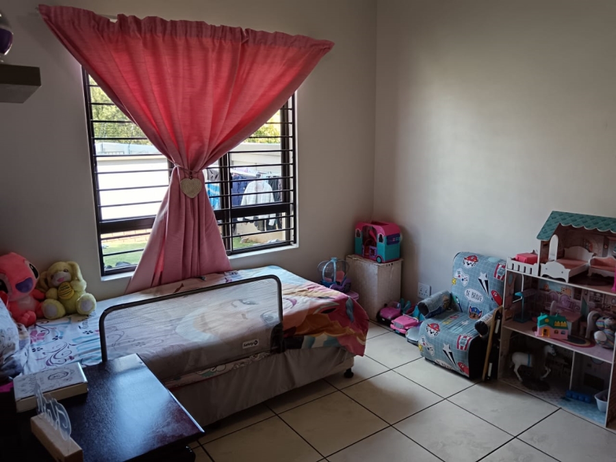 3 Bedroom Property for Sale in Sunair Park Gauteng