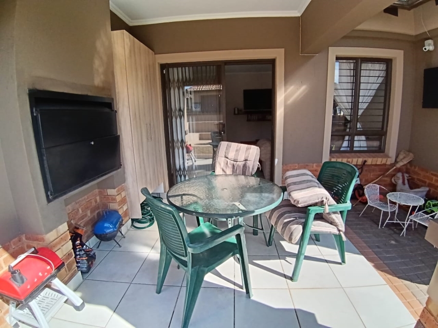 3 Bedroom Property for Sale in Sunair Park Gauteng