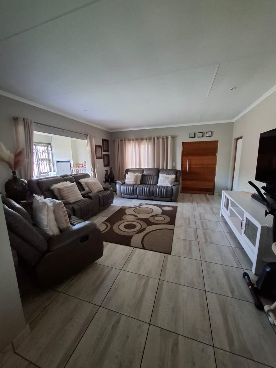 3 Bedroom Property for Sale in Sunair Park Gauteng