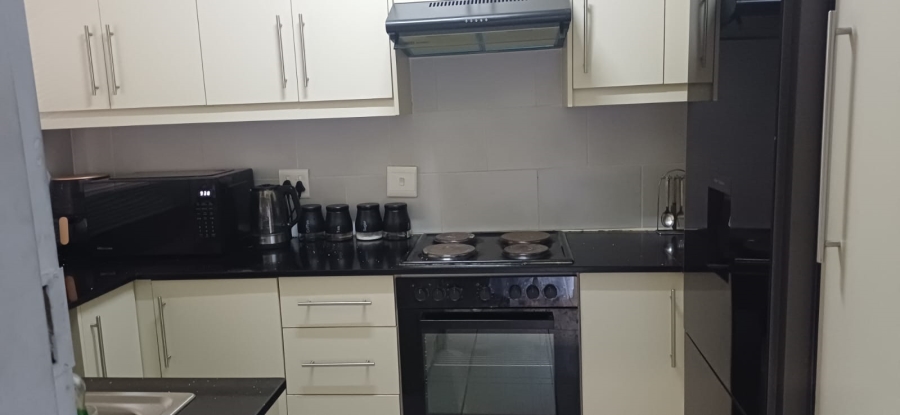 1 Bedroom Property for Sale in Windsor West Gauteng