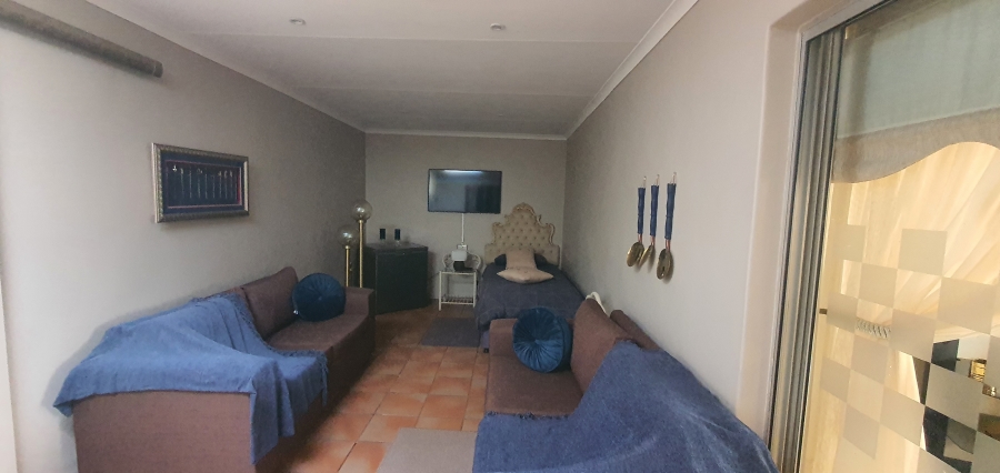 3 Bedroom Property for Sale in Rensburg Gauteng