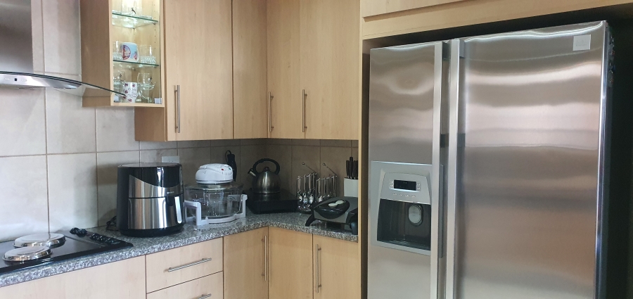 3 Bedroom Property for Sale in Rensburg Gauteng