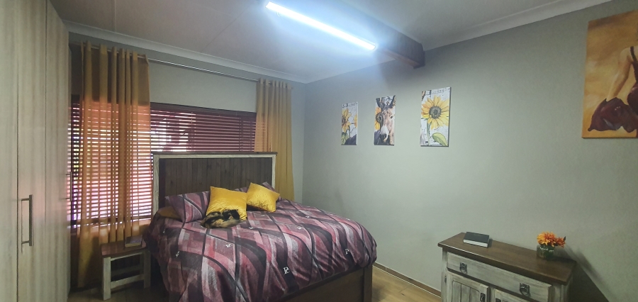 3 Bedroom Property for Sale in Rensburg Gauteng