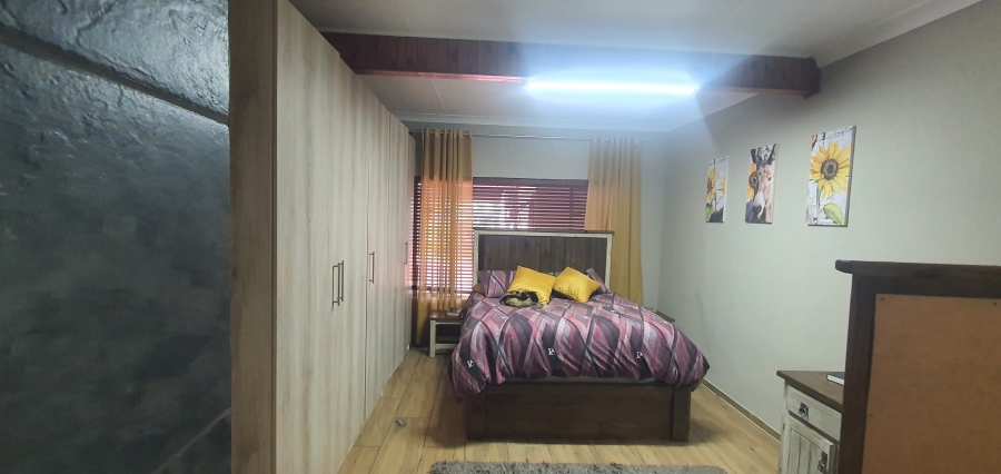 3 Bedroom Property for Sale in Rensburg Gauteng