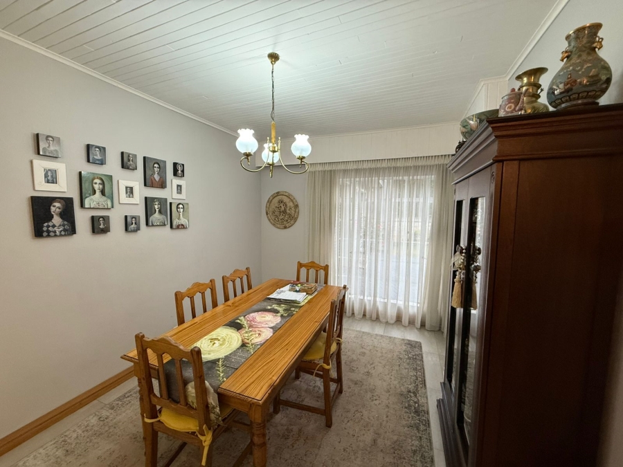 4 Bedroom Property for Sale in Three Rivers East Gauteng