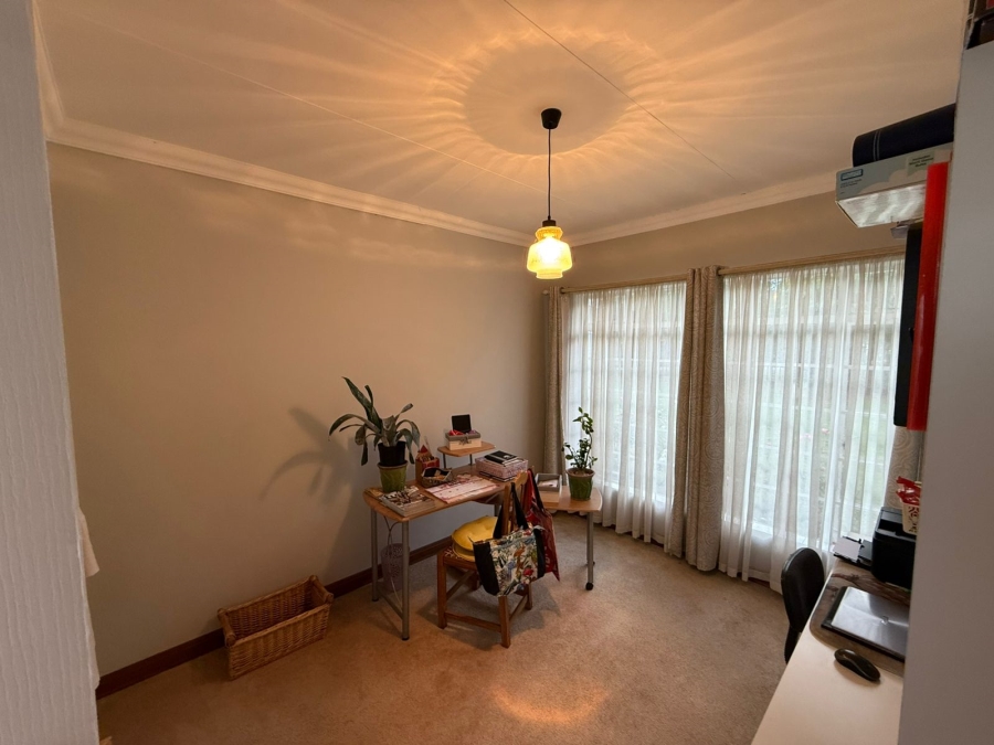 4 Bedroom Property for Sale in Three Rivers East Gauteng