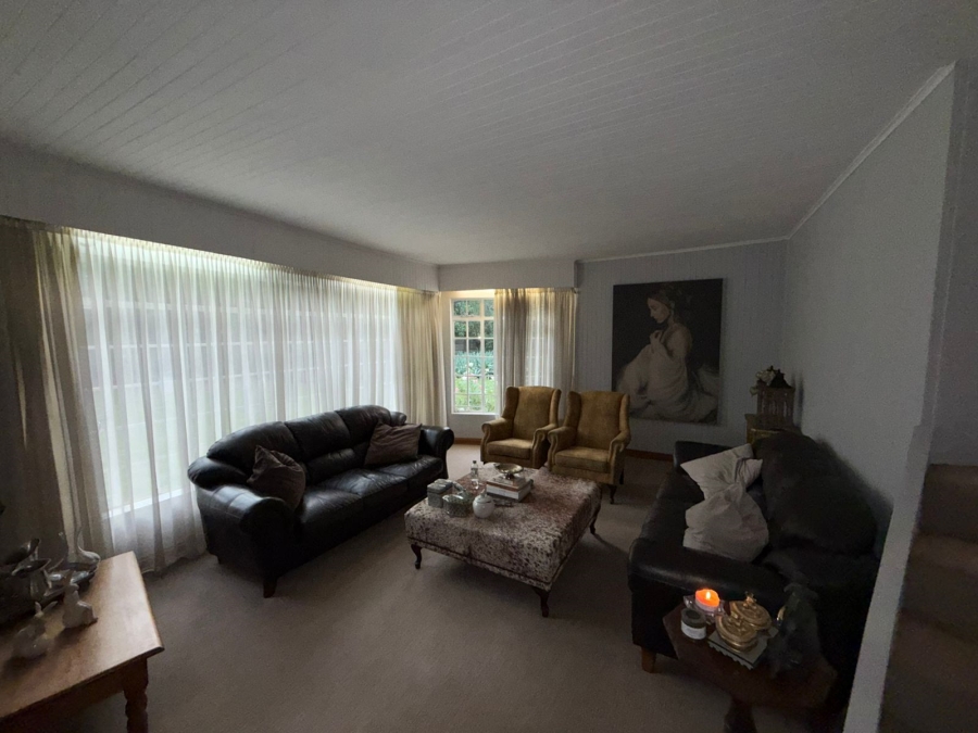 4 Bedroom Property for Sale in Three Rivers East Gauteng