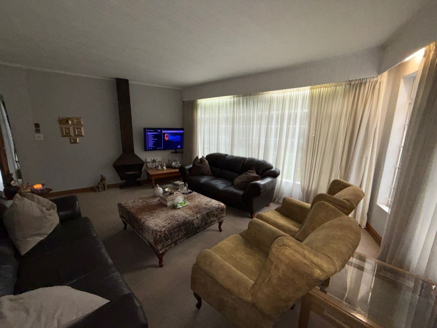 4 Bedroom Property for Sale in Three Rivers East Gauteng